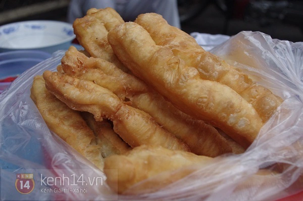 Bánh canh Huế ngon – bổ - rẻ ở Sài Gòn 5