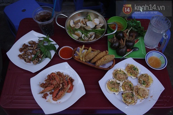 Đi ăn ốc và gà rán chỉ với giá 20k/phần ở Sài Gòn 14