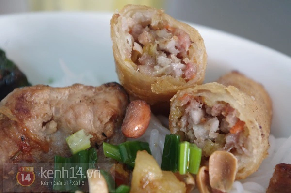Đi ăn b&uacute;n thịt nướng - b&ograve; l&aacute; lốt ở quận B&igrave;nh Thạnh 12