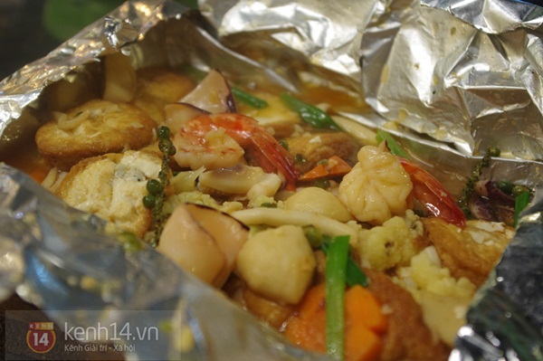 Đi ăn l&ograve;ng g&agrave; - trứng non ch&aacute;y tỏi si&ecirc;u ngon ở quận 7 16