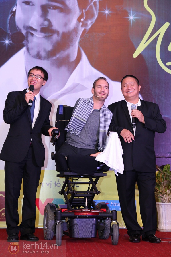 Nick Vujicic: “Tôi và vợ xin trân trọng cảm ơn tình cảm của người Việt Nam” 9