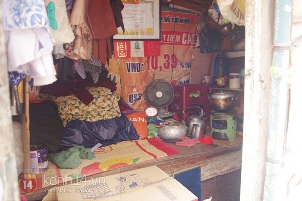 Cuộc sống bên trong căn nhà chỉ rộng 2m2 giữa Sài Gòn 6