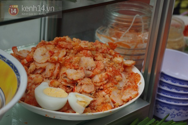 Sài Gòn: Đi ăn bún tôm xào vừa ngon vừa lạ của người Hồi giáo 3