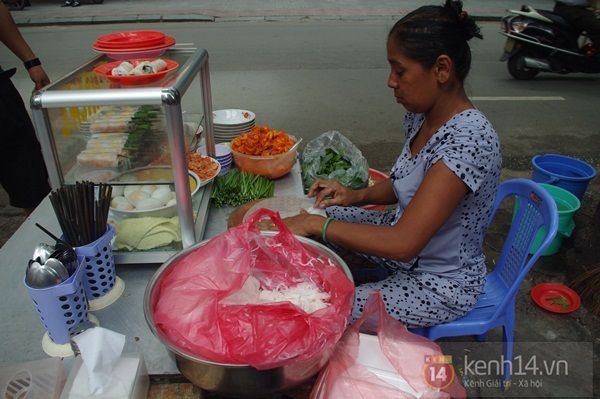 Sài Gòn: Đi ăn bún tôm xào vừa ngon vừa lạ của người Hồi giáo 12