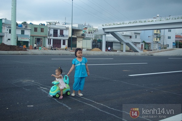 Cuộc sống của người dân trước ngày thông xe đường cao tốc Tân Sơn Nhất - Bình Lợi 7