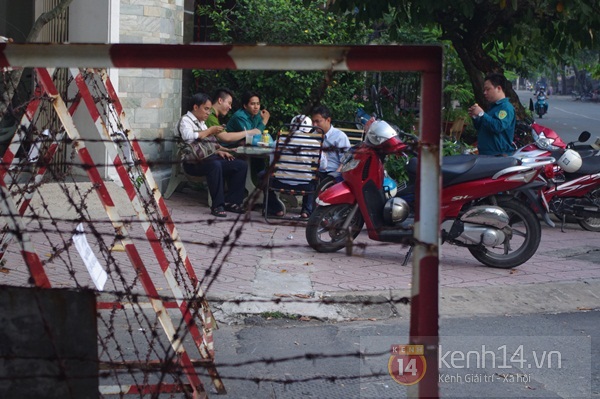 TP. HCM: Chủ ngôi nhà sát hố tử thần phát lửa luôn nơm nớp lo sợ 8