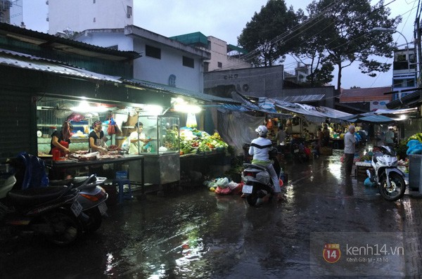 TP.HCM "ch&igrave;m" trong biển nước v&agrave;o s&aacute;ng 7/11 7