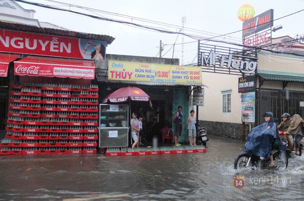 TP.HCM "ch&igrave;m" trong biển nước v&agrave;o s&aacute;ng 7/11 15