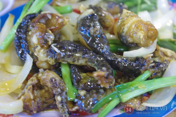 Sài Gòn: Đi ăn cua 41 món "sang chảnh" và đồ nướng siêu ngon ở quận 4 13