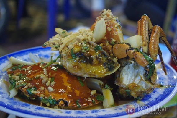 Sài Gòn: Đi ăn cua 41 món "sang chảnh" và đồ nướng siêu ngon ở quận 4 8