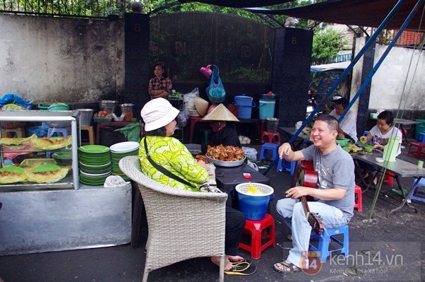 Sài Gòn: Đi ăn bánh xèo, bánh cóng “văn nghệ” ở phía sau chợ Gò Vấp 2