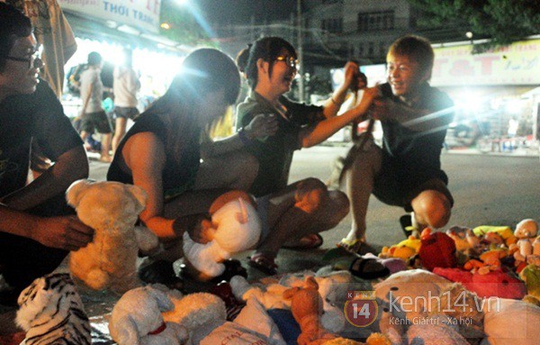 Cuộc sống về đ&ecirc;m tại khu chợ l&agrave;ng đại học Thủ Đức - S&agrave;i G&ograve;n 1