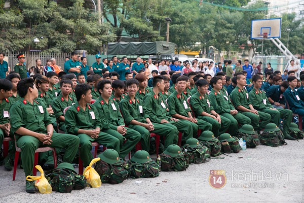 Nước mắt, nụ cười trong ngày nhập ngũ của hơn 2.000 thanh niên Sài Gòn 6