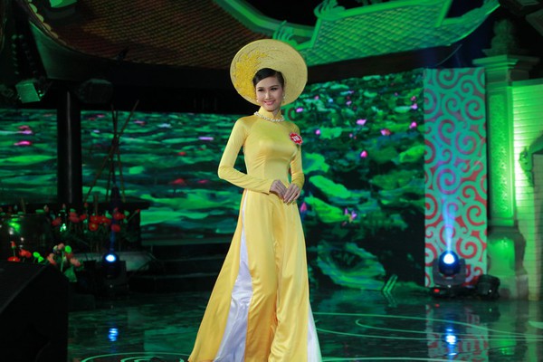 Ngất ngây nhan sắc 20 mỹ nhân đầu tiên vào chung kết Hoa hậu Việt Nam 27