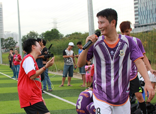 Dàn sao Việt đổ mồ hôi đá bóng gây quỹ từ thiện ủng hộ Duy Nhân 2