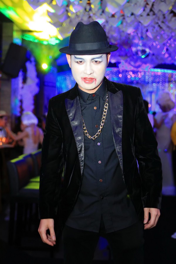 Dàn sao Việt quậy tưng bừng đêm hội Halloween 17