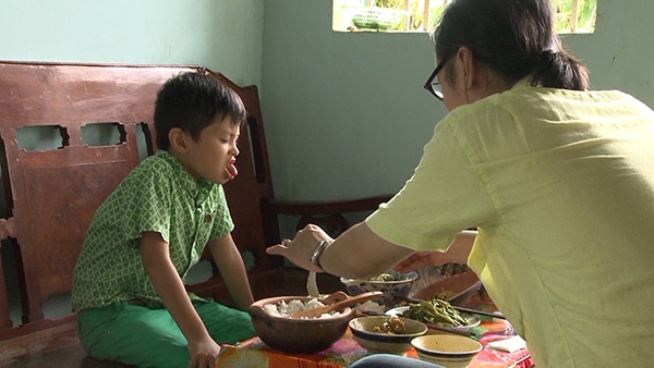 Bố ơi! Mình đi đâu thế?: Con gái Phan Anh, Minh Khang khóc hết nước mắt 24