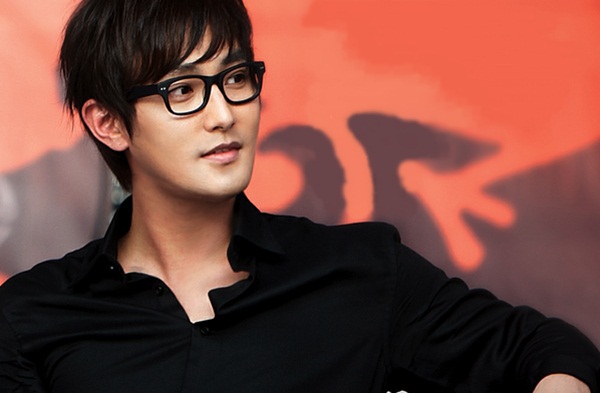 Kangta lo lắng về tương lai của TVXQ 1