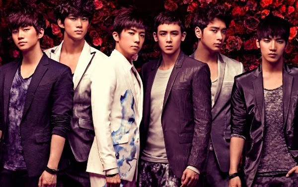 Fan "phát sốt" trước sự trở lại bất ngờ của 2PM 3