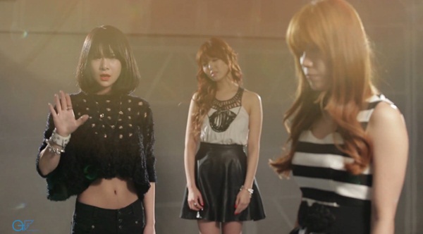 "Tấp nập" MV mới từ dàn sao Kpop 6