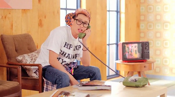 Donghae v&agrave; Eunhyuk (Suju) "đối đầu" trong PV mới nhất 5