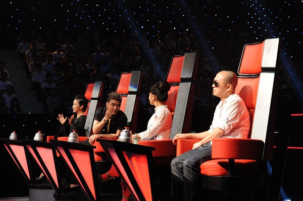 “The Voice Việt”: Vì sao “hạ nhiệt” ở mùa 2? 1