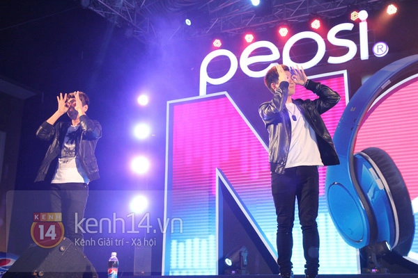Cơn b&atilde;o &ldquo;Pepsi Now&rdquo; c&agrave;n qu&eacute;t qua Cần Thơ, Long An 3