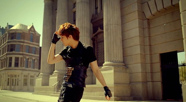 INFINITE "khoe" MV bom tấn từ Hollywood 2