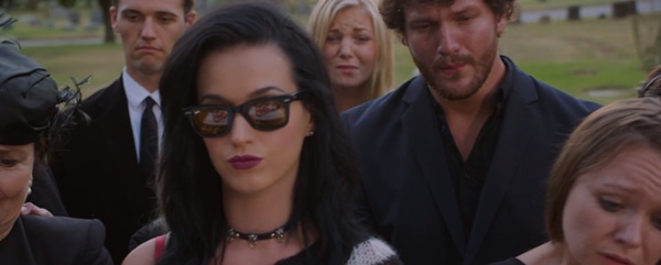 Lady Gaga v&agrave; Katy Perry tiếp tục "tung chi&ecirc;u" 5