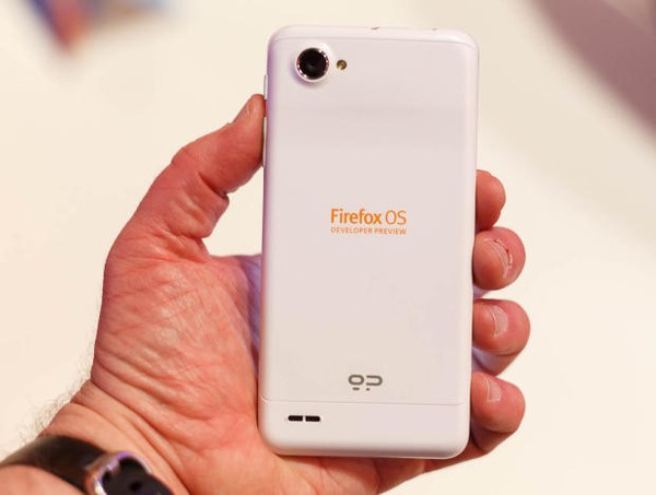 Smartphone chạy Firefox OS xuất xưởng tuần tới 2