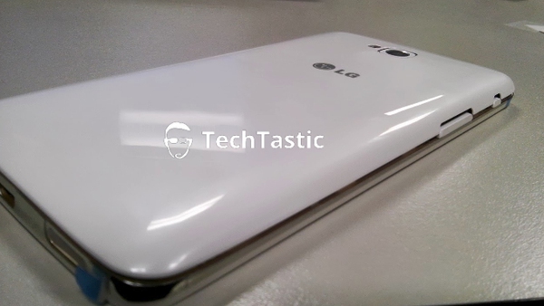 Xuất hiện hình ảnh “tân binh” Google Nexus 5 1