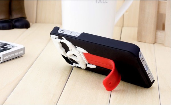10 ốp lưng iPhone ấn tượng d&agrave;nh ri&ecirc;ng cho đ&ecirc;m Halloween 3