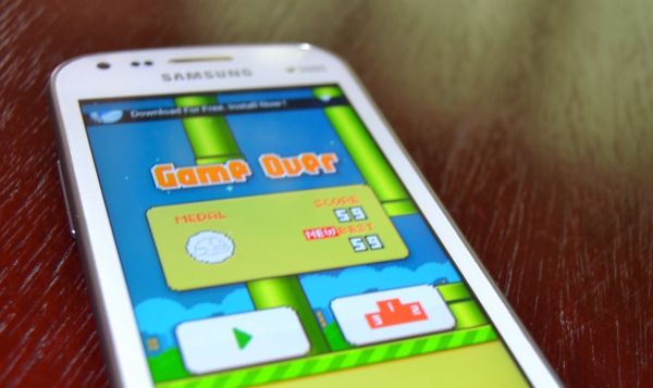 Giải mã hiện tượng “chú chim vỗ cánh” Flappy Bird 2