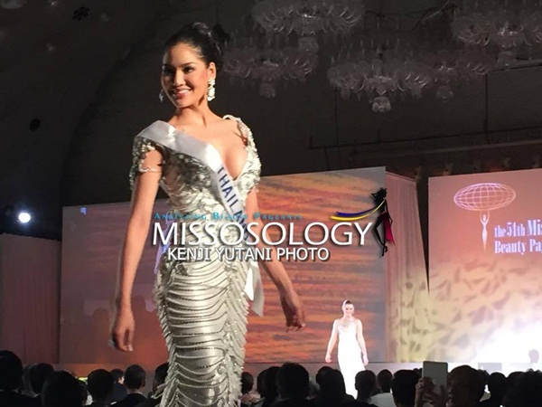 Đặng Thu Thảo trắng tay, “Hoa hậu vé vớt” đăng quang Miss International 2014 19