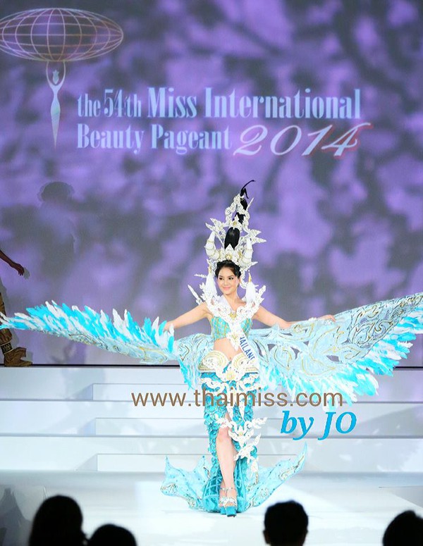 Đặng Thu Thảo trắng tay, “Hoa hậu vé vớt” đăng quang Miss International 2014 26