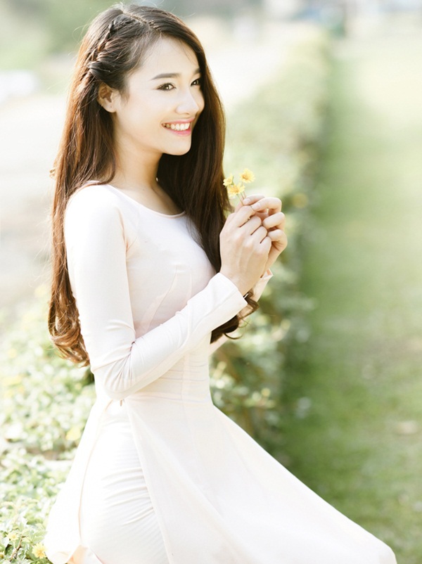 Mỹ nhân trẻ nào có thể "tiếp quản" danh hiệu ngọc nữ của Hà Tăng? 10 Mỹ nhân trẻ nào có thể "tiếp quản" danh hiệu ngọc nữ của Hà Tăng? 10