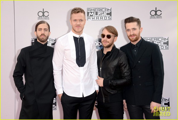 Dàn sao đình đám đẹp lộng lẫy trên thảm đỏ American Music Awards 2014 20