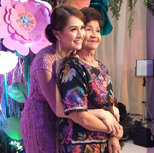 Marian Rivera rạng ngời trong tiệc chia tay đời độc thân 7