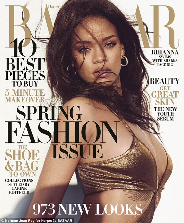Rihanna táo bạo bơi bên cá mập thật để chụp ảnh tạp chí 4
