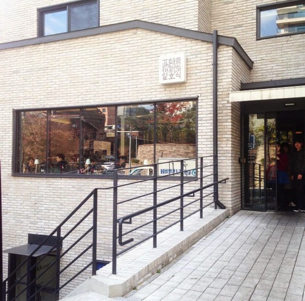 Taeyang (Big Bang) v&agrave; Min Hyo Rin bị tung loạt bằng chứng hẹn h&ograve; 3