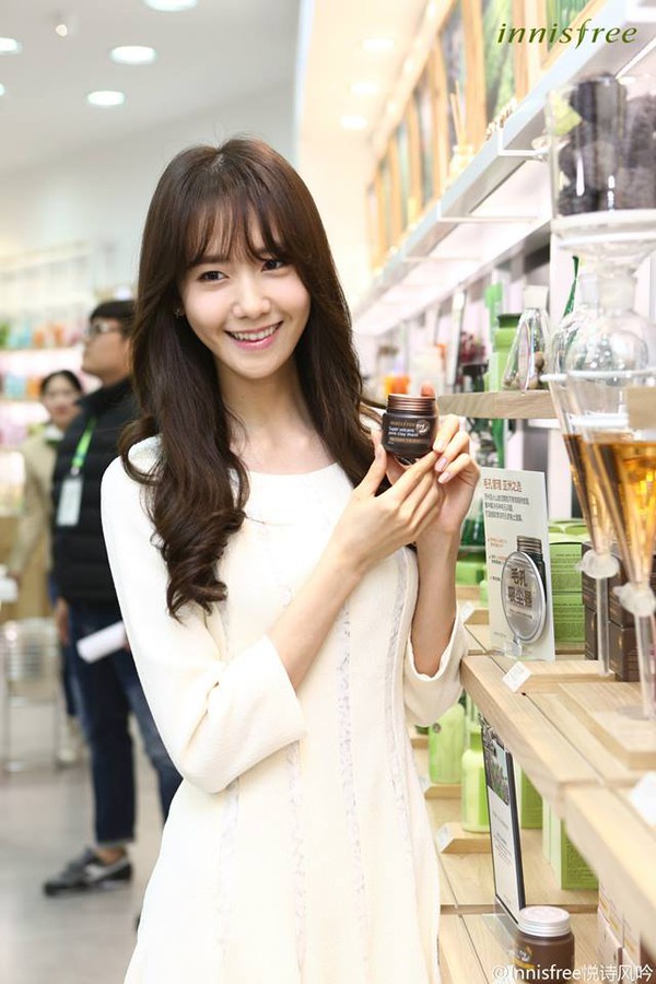 Yoona (SNSD) tỏa sáng trong sự kiện, Seohyun ngọt ngào tại sân bay 3