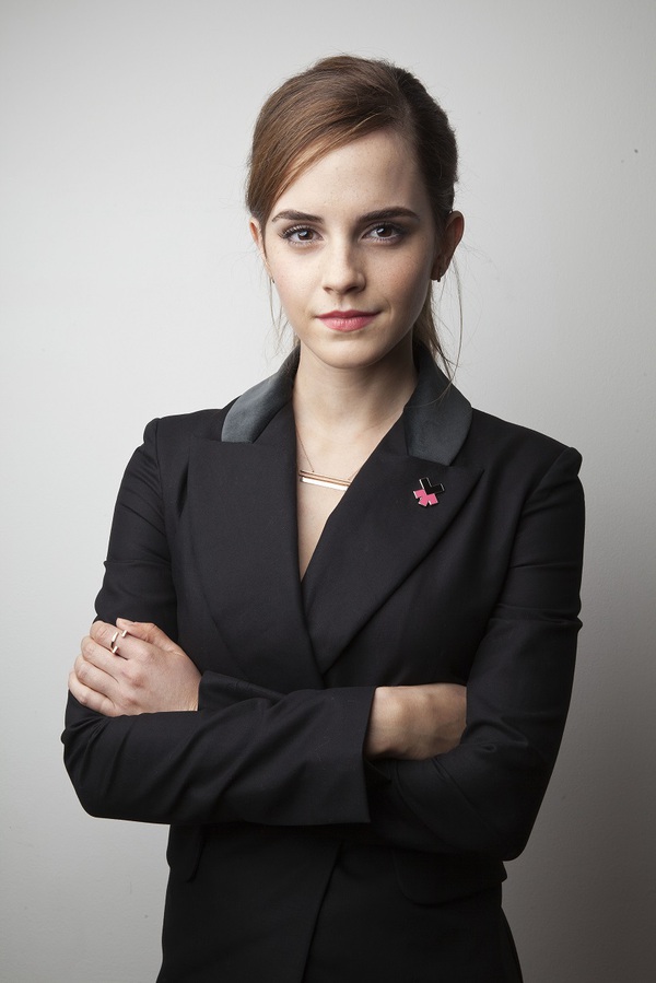 Emma Watson đẹp long lanh diễn thuyết trước các chính khách 1