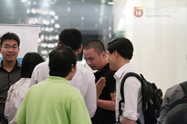 Nguyễn Hà Đông trở thành tâm điểm chú ý với phần trả lời "siêu ngắn - siêu cá tính" 13 Nguyễn Hà Đông trở thành tâm điểm chú ý với phần trả lời "siêu ngắn - siêu cá tính" 13