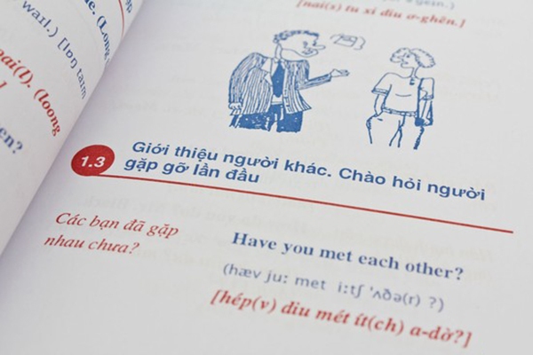 Dở khóc dở cười với kiểu phiên âm "thuần Việt" trong sách Anh ngữ 5