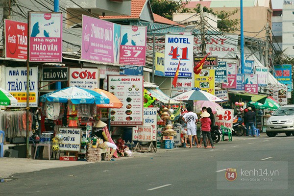 Biển Vũng Tàu chật kín người trong 2 ngày đầu của đợt nghỉ lễ 2