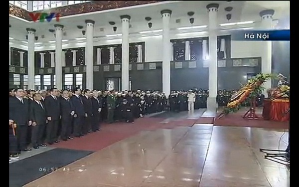 Lễ truy điệu Đại tướng tại Nhà tang lễ Quốc gia 13