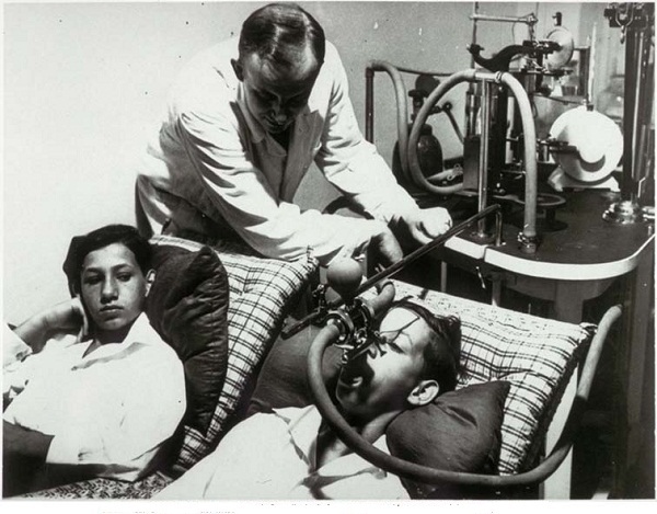 4-thay-thuoc-rom-dang-so-nhat-trong-lich-su 4-thay-thuoc-rom-dang-so-nhat-trong-lich-su