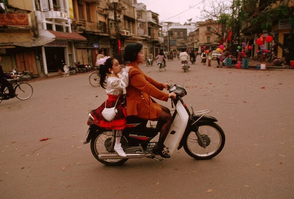 Chùm ảnh: Ăn Tết "chuẩn mực" theo kiểu ngày xưa 19