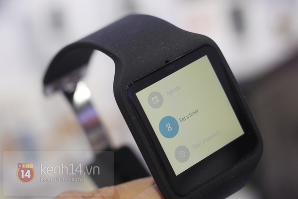 Cận cảnh Sony Smartwatch 3 tại Việt Nam 7