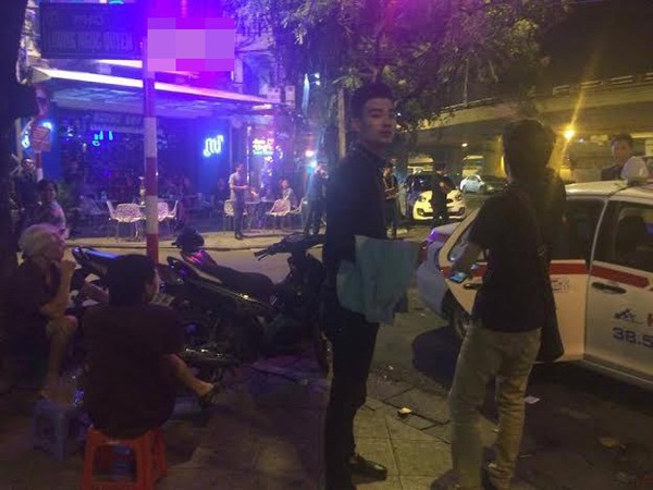 Sự thật về vụ "H&oacute;a trang th&agrave;nh Kenny Sang bị đ&aacute;nh giữa đường phố H&agrave; Nội" 3